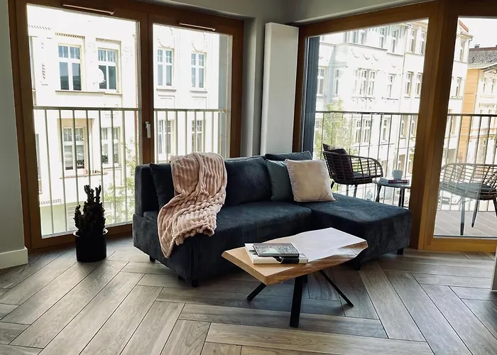 Heart Of The Apartment *